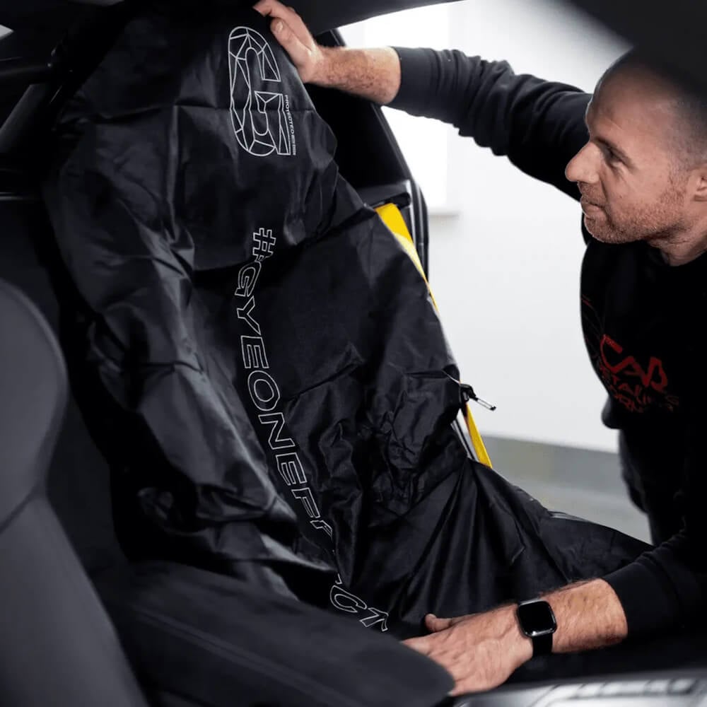 GYEON Q²M SeatCover