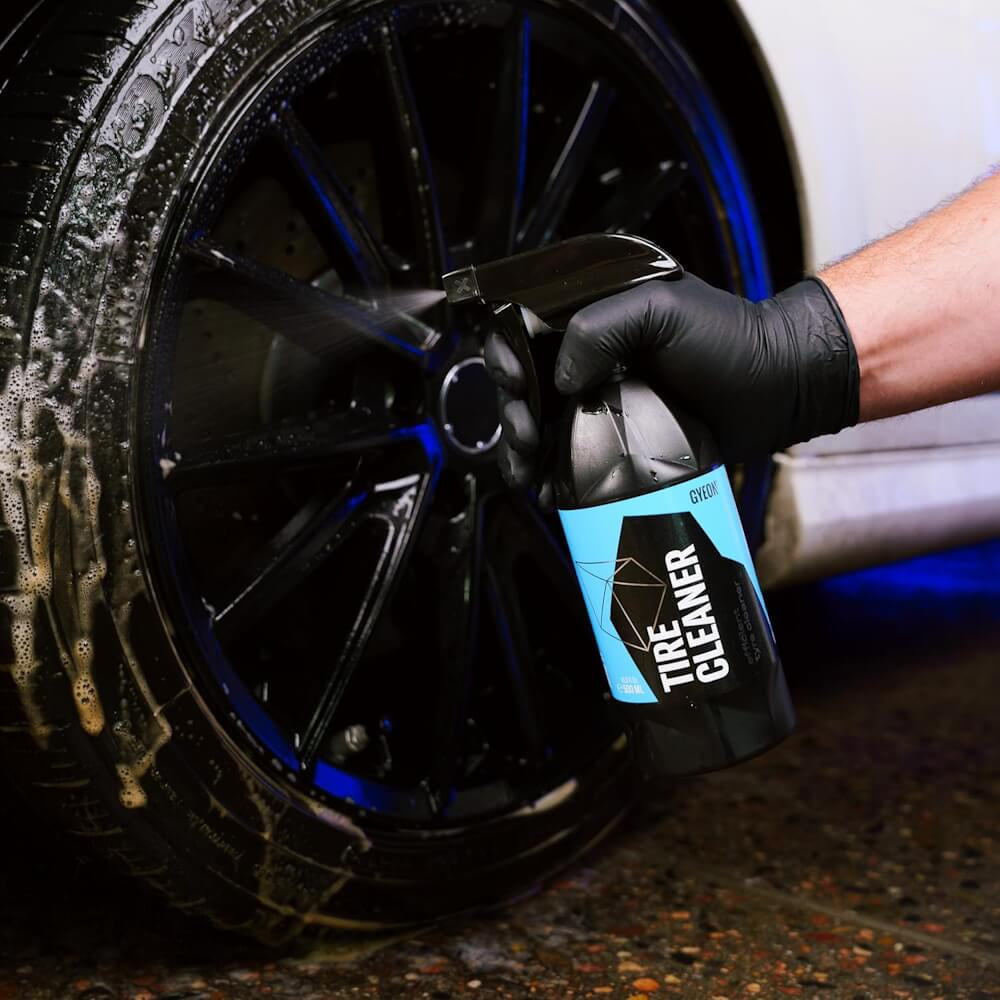 GYEON Q²M Tire Cleaner
