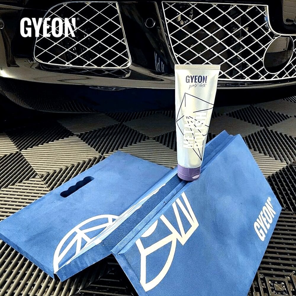 GYEON Q²M KneelMat